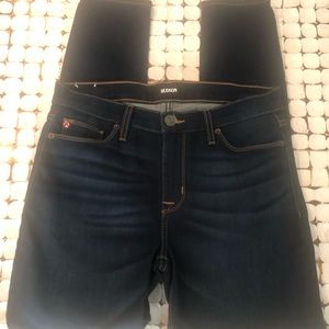 Hudson super skinny jeans in EUC